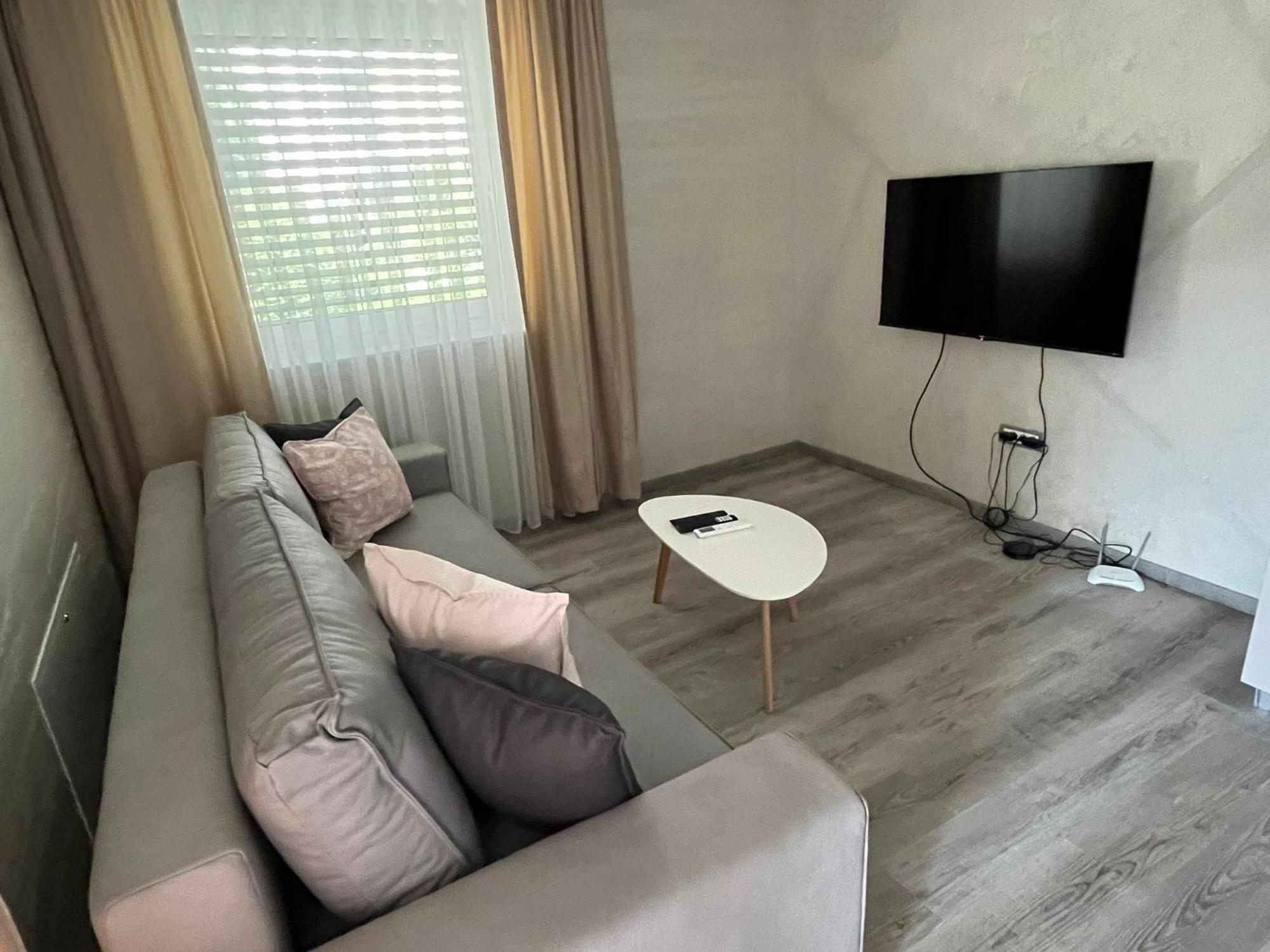 Vila Moste 2 - Free Parking & Pool, Ev Station Laibach Exterior foto