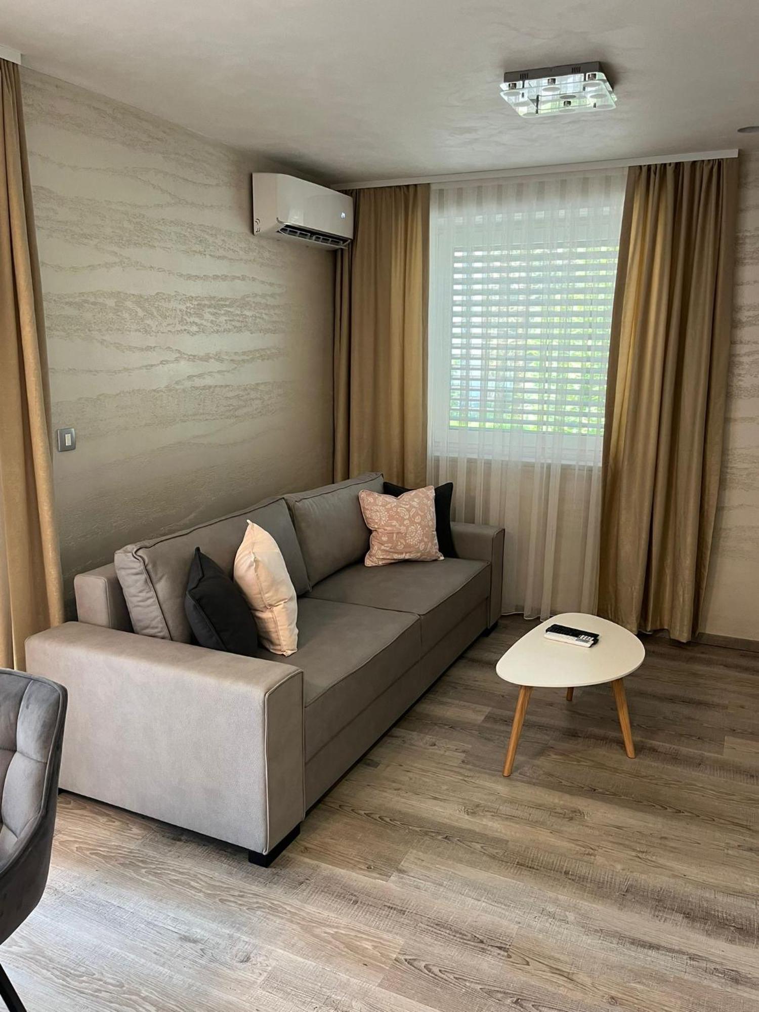 Vila Moste 2 - Free Parking & Pool, Ev Station Laibach Exterior foto